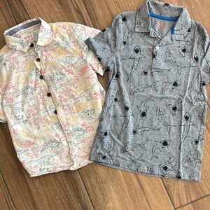 Like new boys shirts dinos and sharks size 6/7